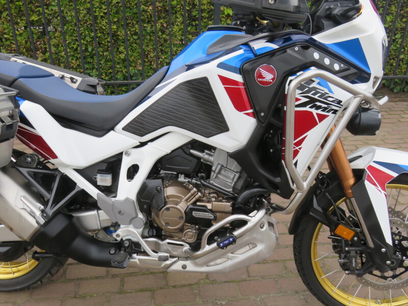 Africa twin 1100 dct