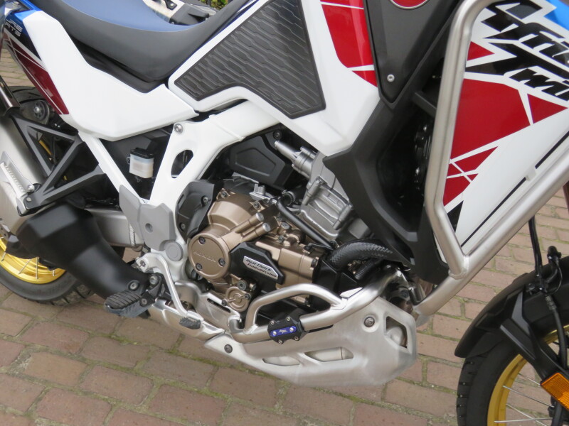 Africa twin 1100 dct