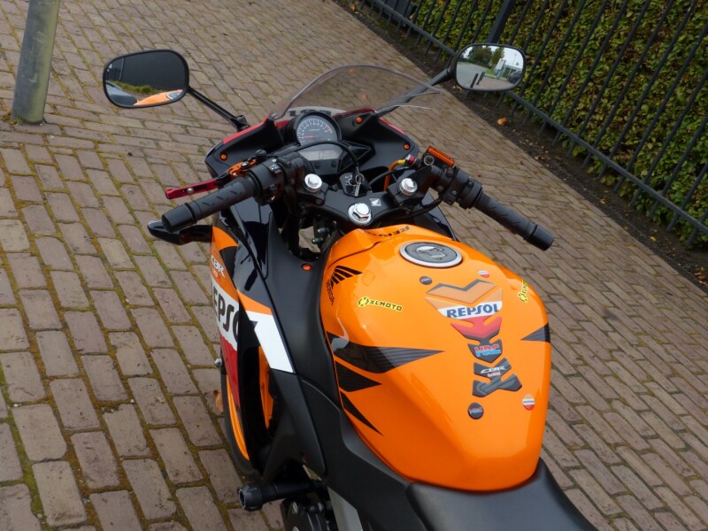 CBR 125 Repsol