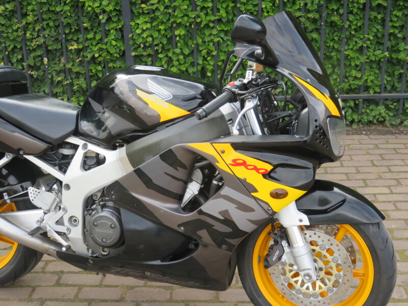 CBR 900 fireblade 