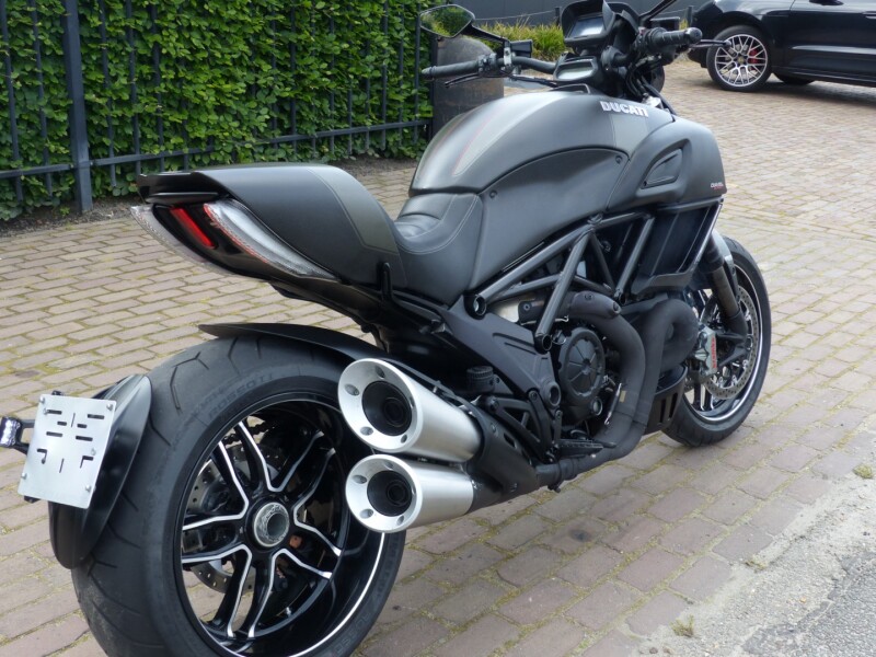 Diavel 1200 Carbon