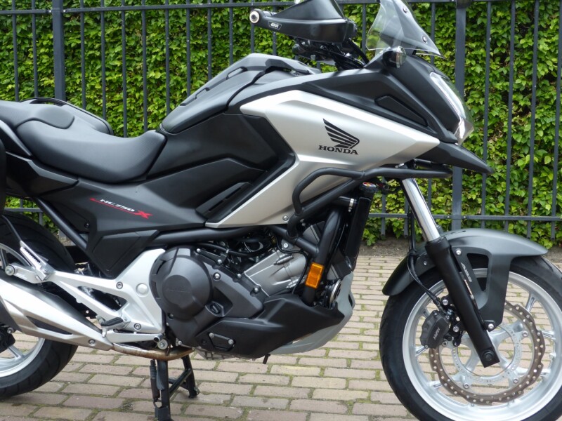 NC 750 X - DCT