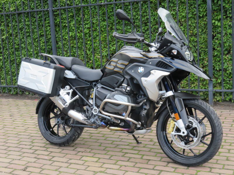 R1250 GS exclusive