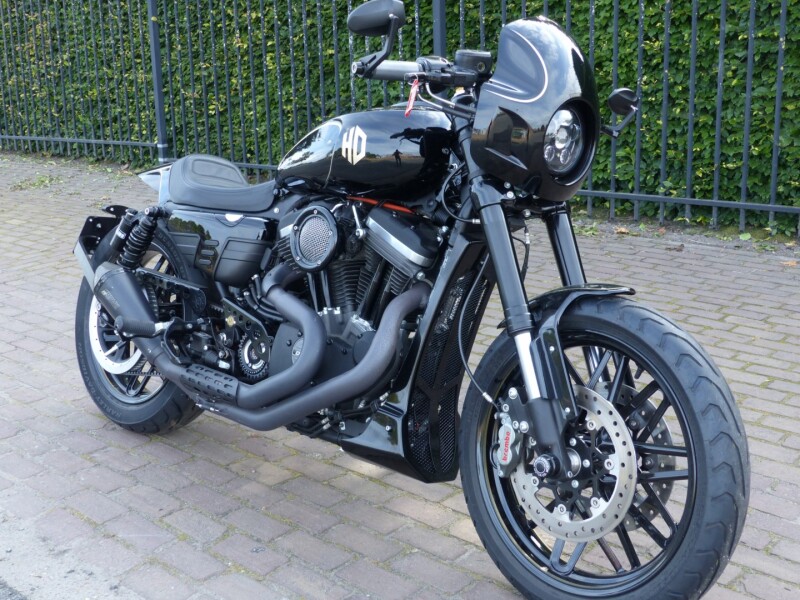 Roadster 1200