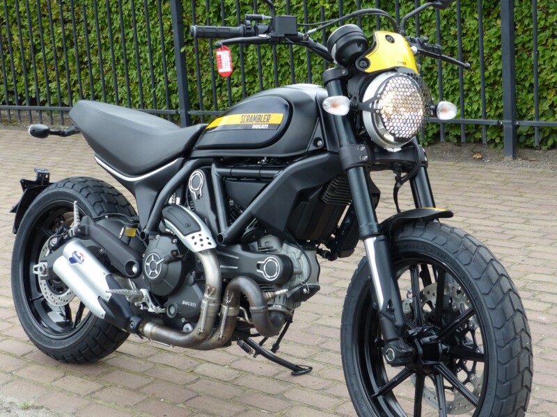 Scrambler 800