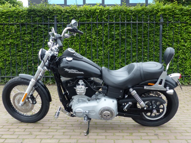 Street Bob 1600