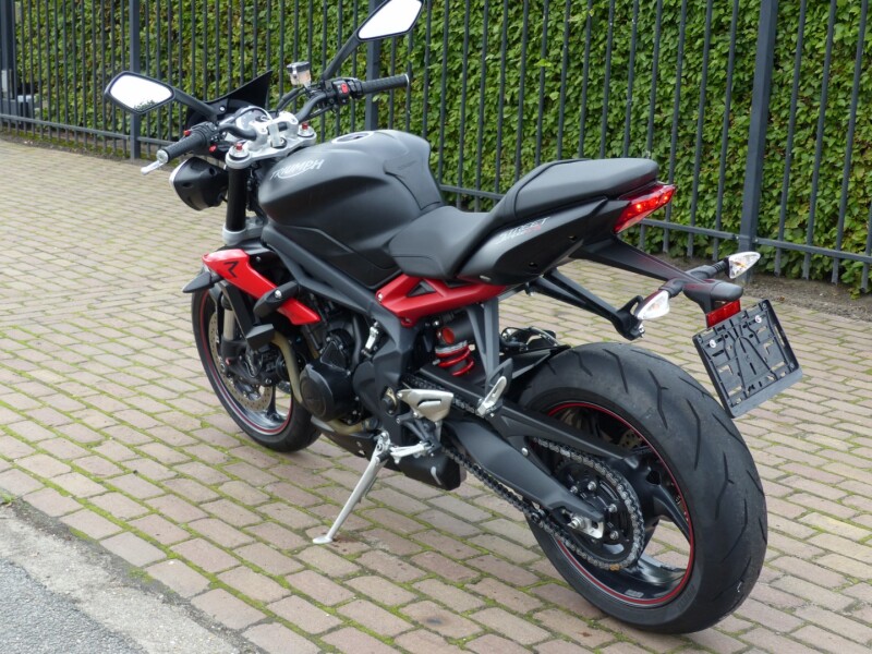 Street Triple 675 R 