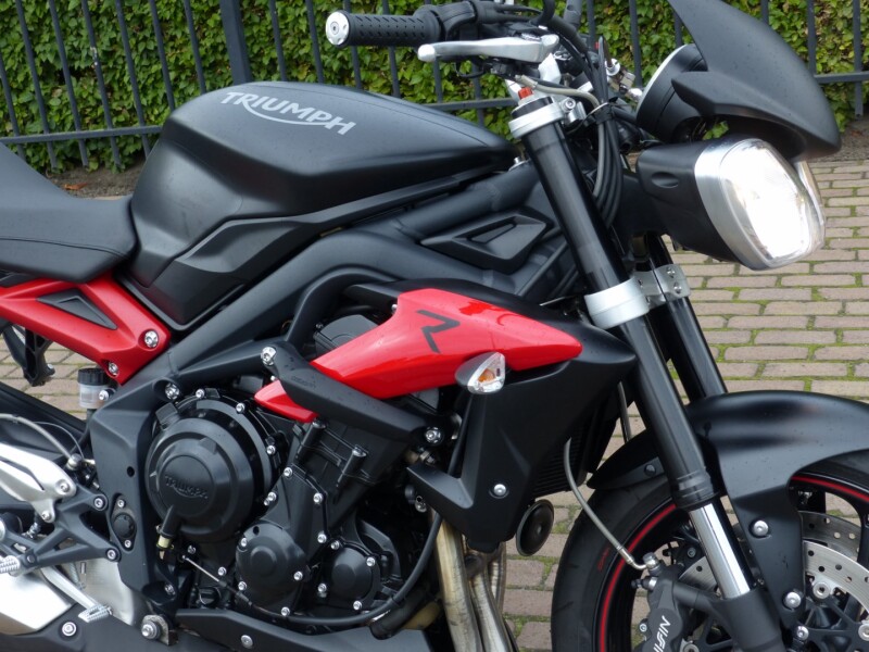 Street Triple 675 R 