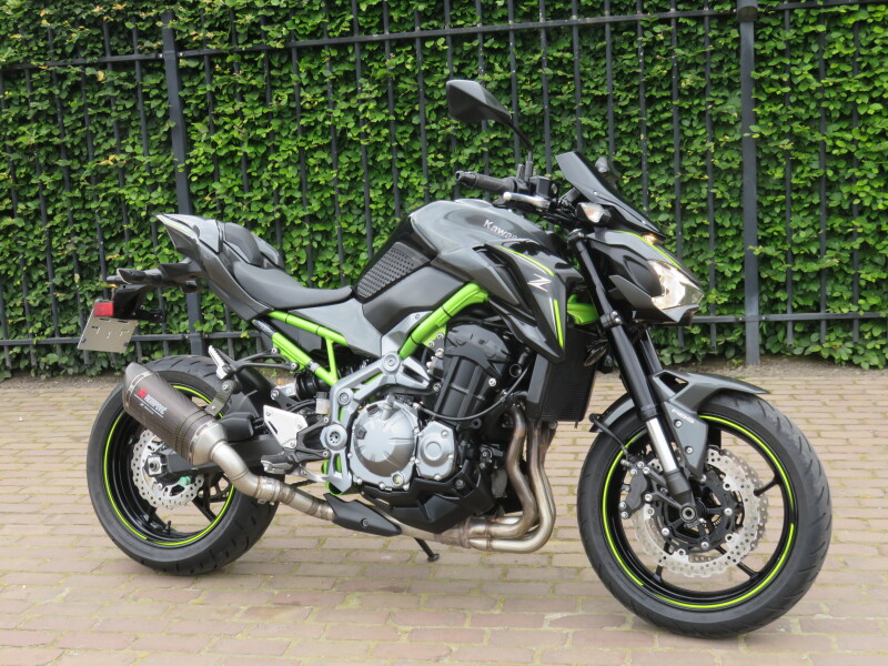 Z 900